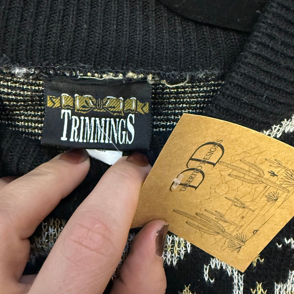 TRIMMINGS Black Gold Fair Isle Knit Sweater Women's Vintage Pattern Top - Picture 2 of 4